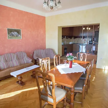 Modern Apartment In Rovinj With Seaview