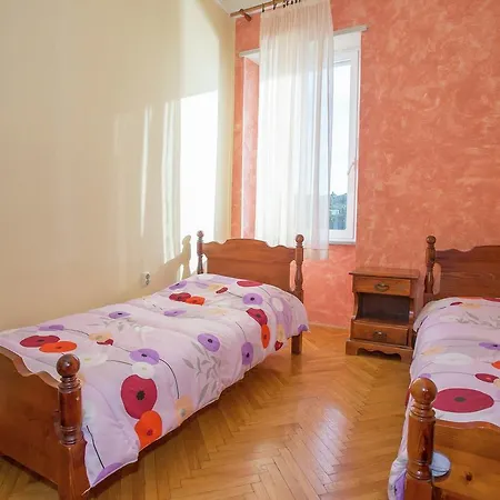 Modern Apartment In Rovinj With Seaview *